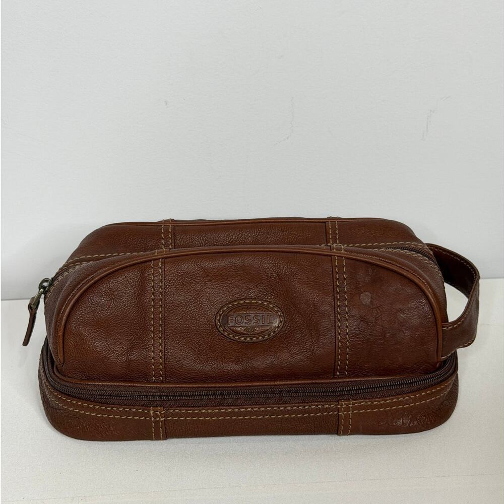 Fossil Men’s Leather Brown Toiletries Great For Traveling Bag